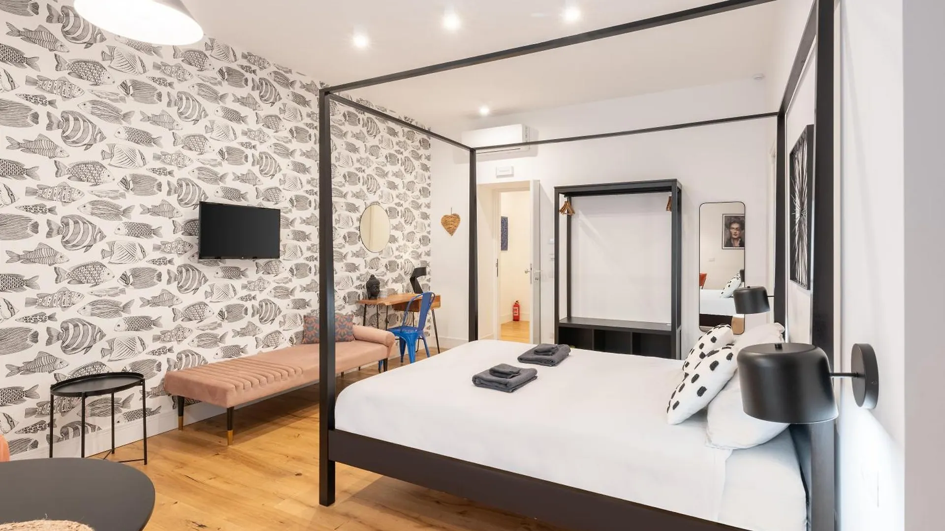 Bed & Breakfast The Idyll Boutique Apartment - Suite In Napoli'S Spanish Quarters Italy